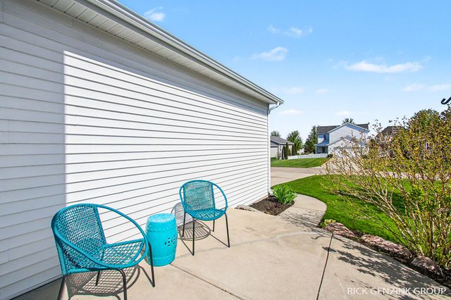 567 Blackstone Street, Holland City, MI 49423