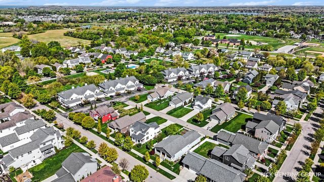 567 Blackstone Street, Holland City, MI 49423