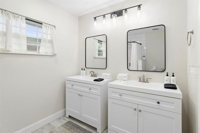 4520 LAKE GEM CIRCLE, Orlando, FL 32806