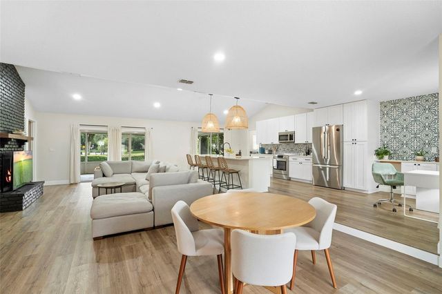 4520 LAKE GEM CIRCLE, Orlando, FL 32806