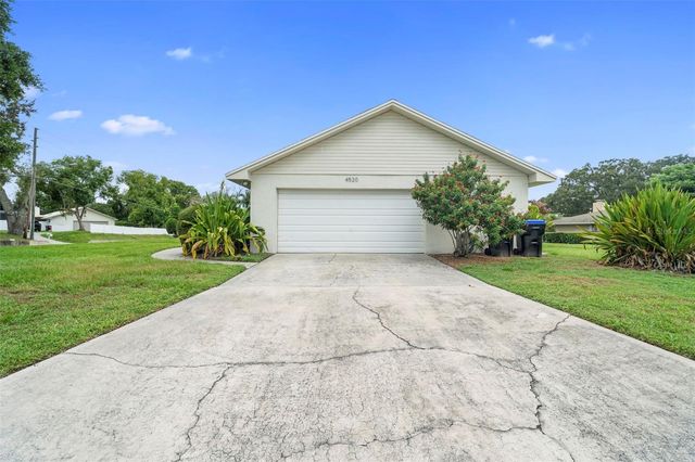 4520 LAKE GEM CIRCLE, Orlando, FL 32806