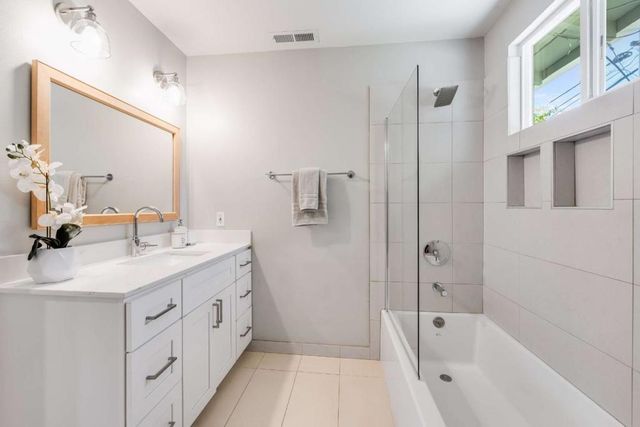 32013203 Hoover Street, Redwood City, CA 94063