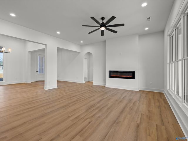 122 Eden Lane, Huntsville, AL 35811