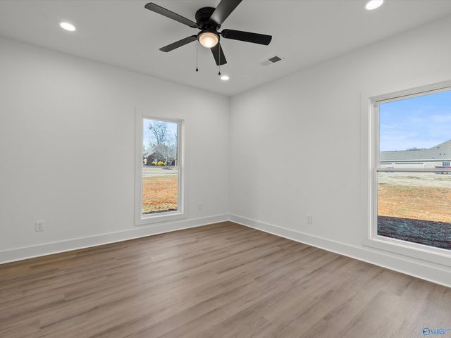 122 Eden Lane, Huntsville, AL 35811