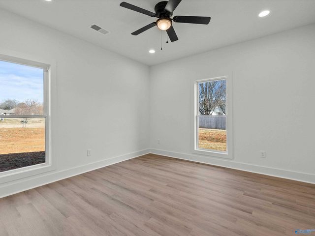 122 Eden Lane, Huntsville, AL 35811