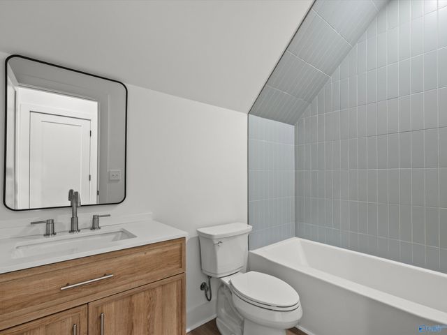 122 Eden Lane, Huntsville, AL 35811