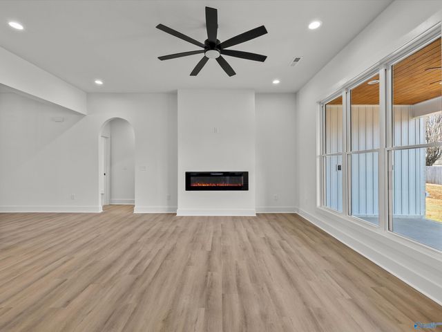 122 Eden Lane, Huntsville, AL 35811