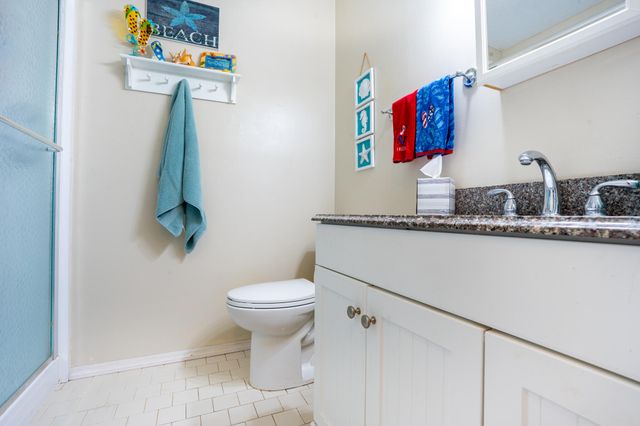 14 W Casa Loma Drive, Mary Esther, FL 32569
