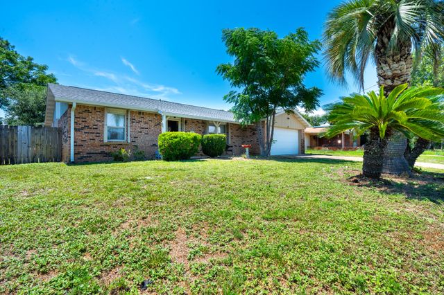 14 W Casa Loma Drive, Mary Esther, FL 32569