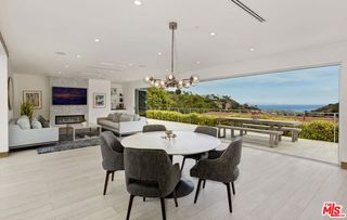 1332 El Hito Circle, Pacific Palisades (los Angeles), CA 90272