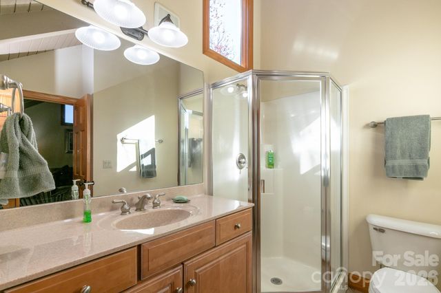 755 Andrew Banks Road, Burnsville, NC 28714