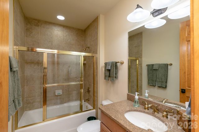755 Andrew Banks Road, Burnsville, NC 28714