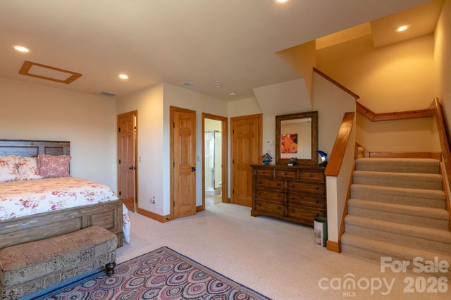 755 Andrew Banks Road, Burnsville, NC 28714