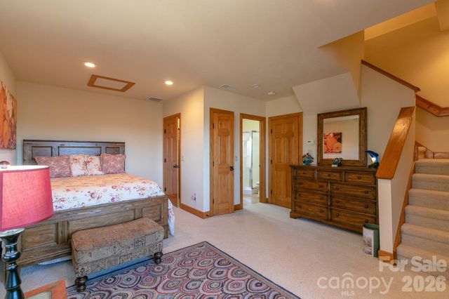 755 Andrew Banks Road, Burnsville, NC 28714