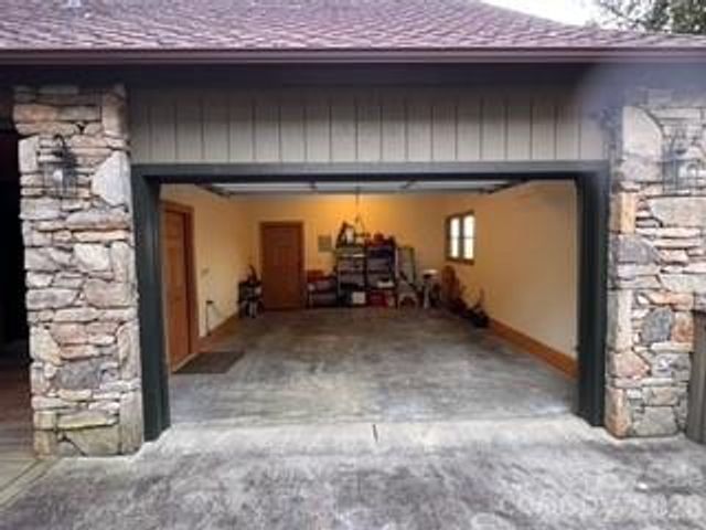 755 Andrew Banks Road, Burnsville, NC 28714