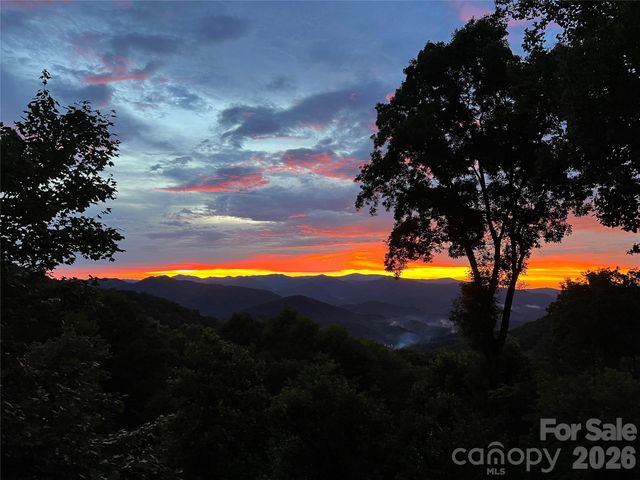 755 Andrew Banks Road, Burnsville, NC 28714