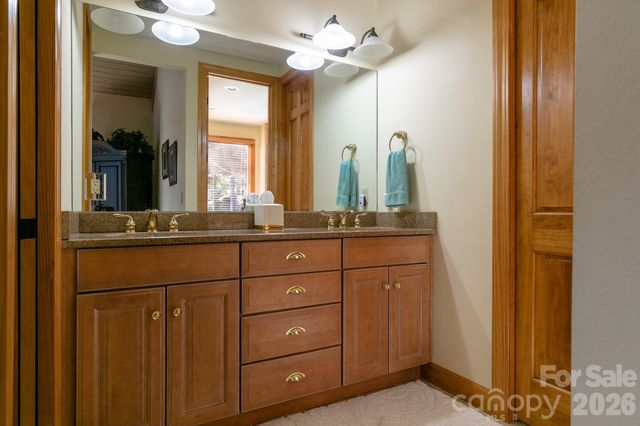 755 Andrew Banks Road, Burnsville, NC 28714