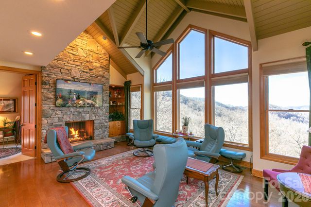 755 Andrew Banks Road, Burnsville, NC 28714
