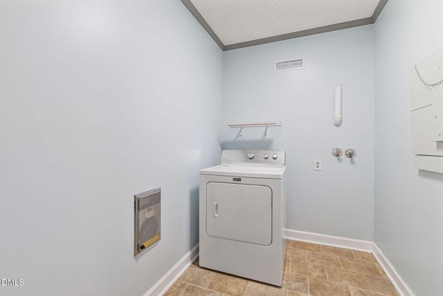 607 Gloucester Road, Goldsboro, NC 27534