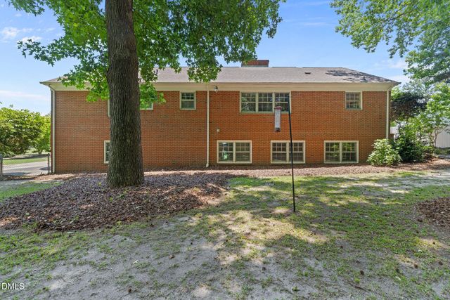 607 Gloucester Road, Goldsboro, NC 27534