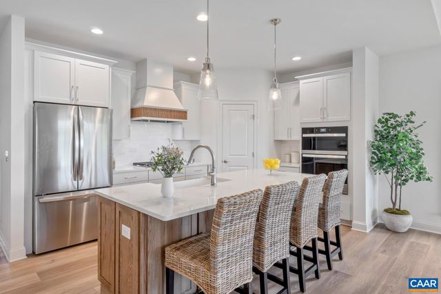 12 WARWICK DR, Crozet, VA 22932