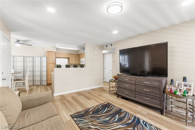 3053 Casey Drive 103, Las Vegas, NV 89120