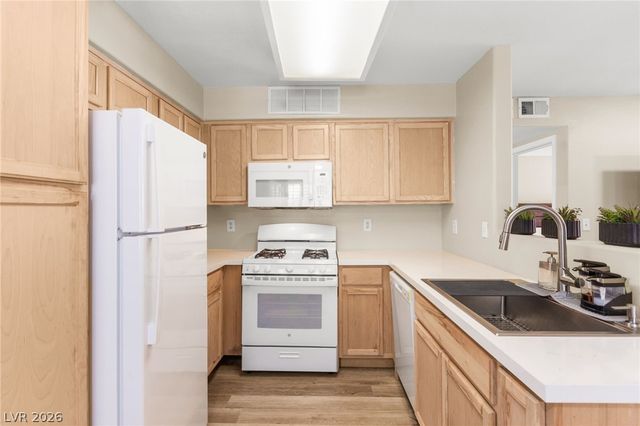 3053 Casey Drive 103, Las Vegas, NV 89120