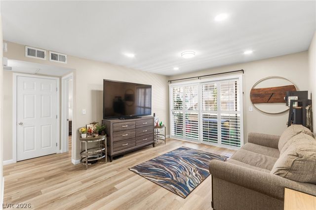 3053 Casey Drive 103, Las Vegas, NV 89120