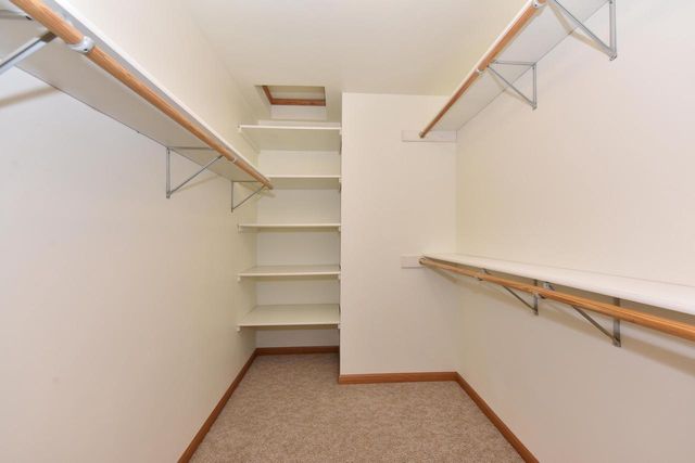 W306S2834 Wild Berry LANE, Waukesha, WI 53188
