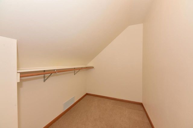 W306S2834 Wild Berry LANE, Waukesha, WI 53188
