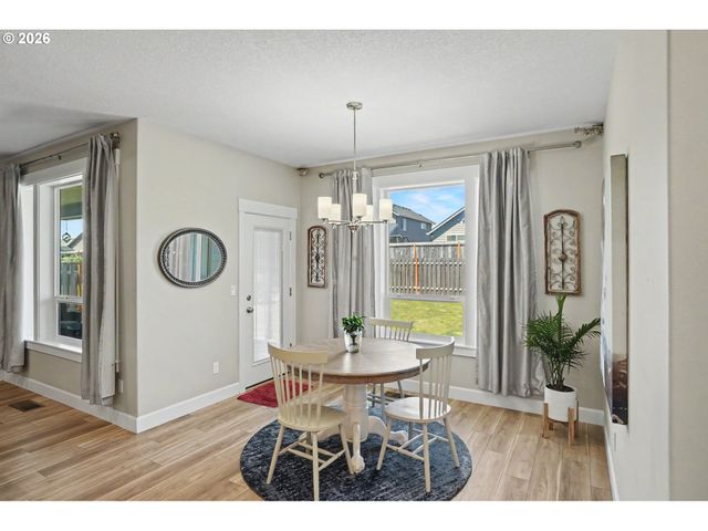 525 Ne ASPEN St, Sublimity, OR 97385
