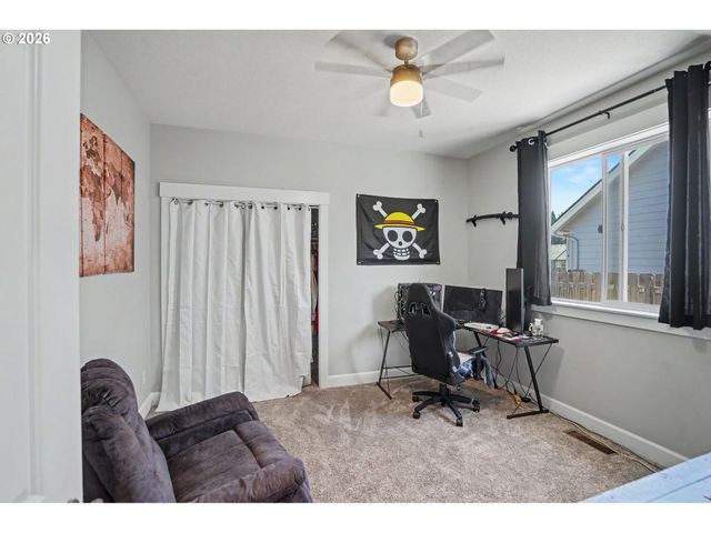 525 Ne ASPEN St, Sublimity, OR 97385