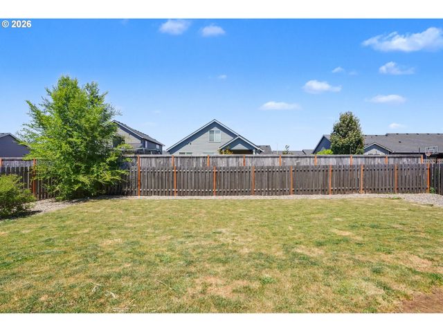 525 Ne ASPEN St, Sublimity, OR 97385