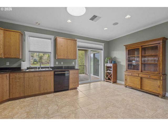 12311 Nw JACKSON QUARRY Rd, Hillsboro, OR 97124
