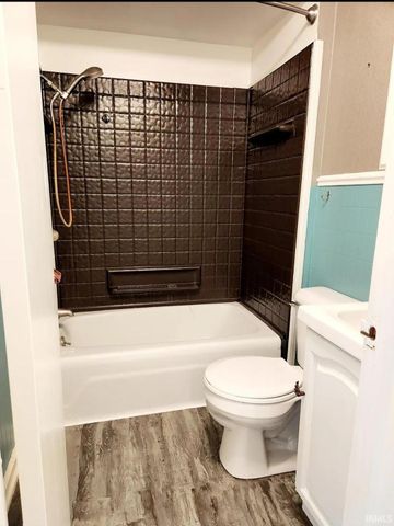 24022 CR 32 Road, Goshen, IN 46526