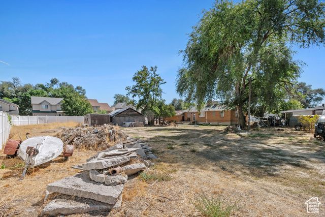 1624 CALIFORNIA AVE, Salt Lake City, UT 84104