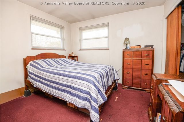 2543 Lakeview Drive, St Albans, WV 25177