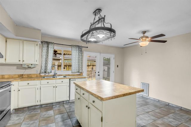 17031 Seven Pines Drive, Spring, TX 77379