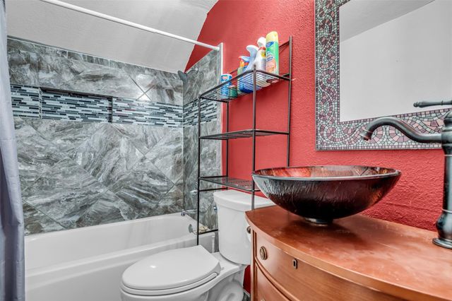 17031 Seven Pines Drive, Spring, TX 77379