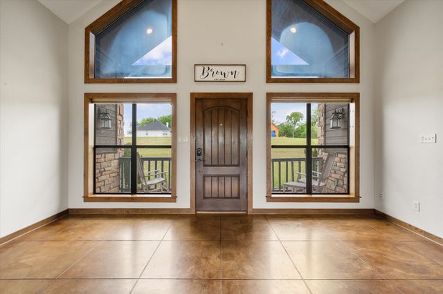 142 Pearl Valley Drive, Kerens, TX 75144