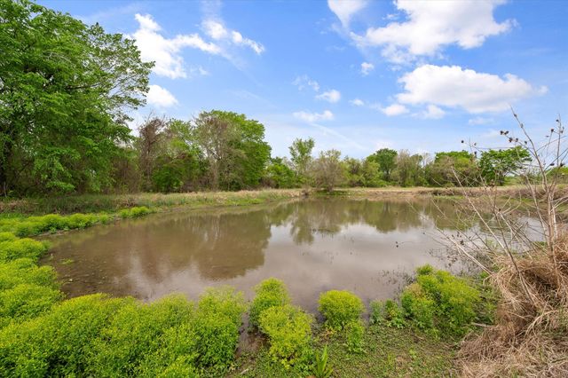 142 Pearl Valley Drive, Kerens, TX 75144