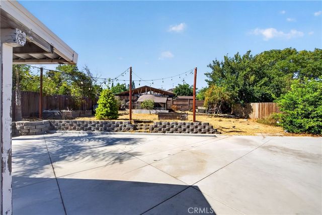 424 E 3rd, Rialto, CA 92376