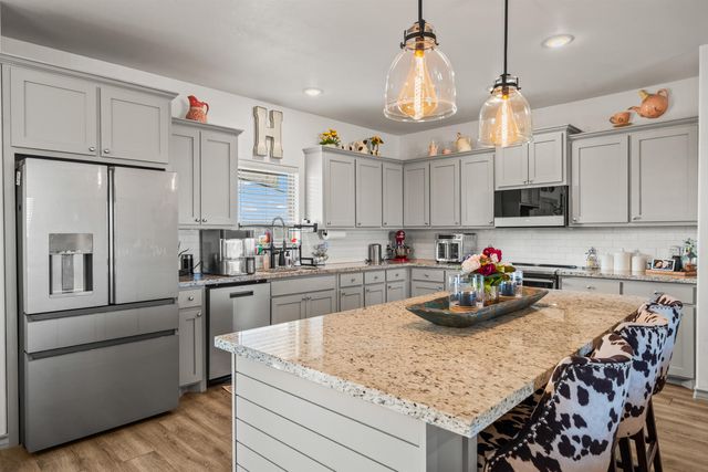 516 Nora Road, Wilson, TX 79381