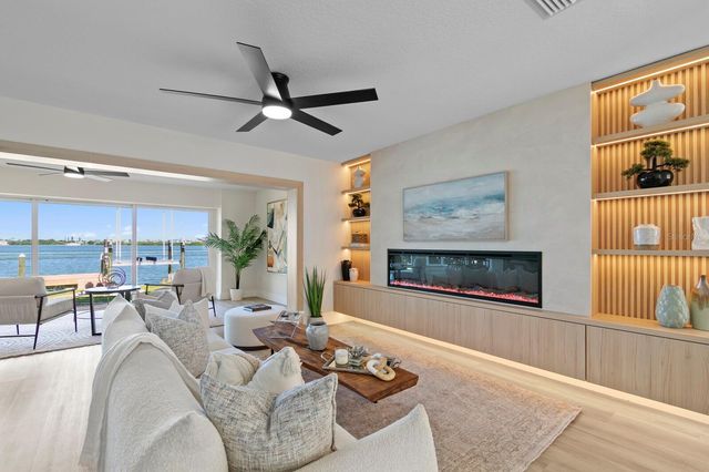 202 DRIFTWOOD LANE, Largo, FL 33770
