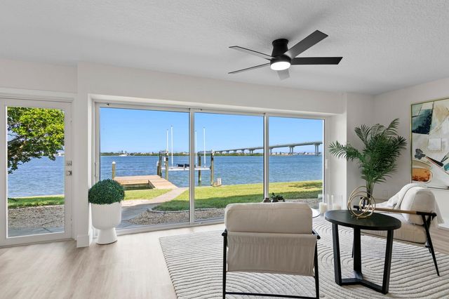 202 DRIFTWOOD LANE, Largo, FL 33770