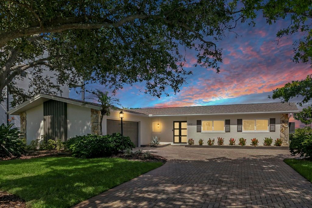 202 DRIFTWOOD LANE, Largo, FL 33770