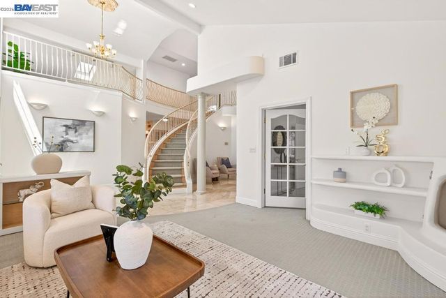 3249 Greenwood Dr, Fremont, CA 94536