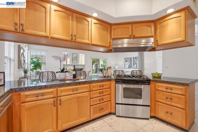3249 Greenwood Dr, Fremont, CA 94536