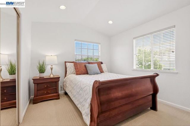 3249 Greenwood Dr, Fremont, CA 94536