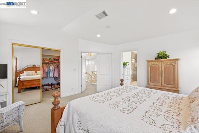 3249 Greenwood Dr, Fremont, CA 94536